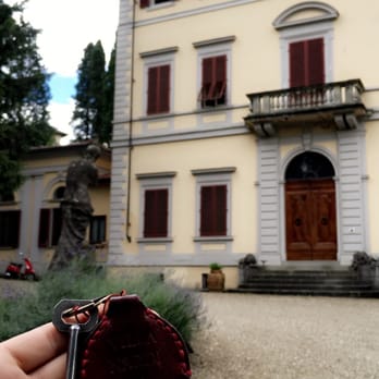 Villa Nardi - The front of the property. Notice the old building, statue, and super cool key. - Bed & Breakfast Near Me - Florence, FI