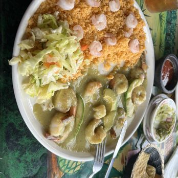 Tequila's - Cameron's en salsa verde - Mexican Near Me - Pagosa Springs, Colorado Tequila's - Cameron's en salsa verde - Mexican Near Me - Pagosa Springs, Colorado