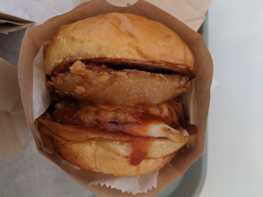 Vaka Burger by null