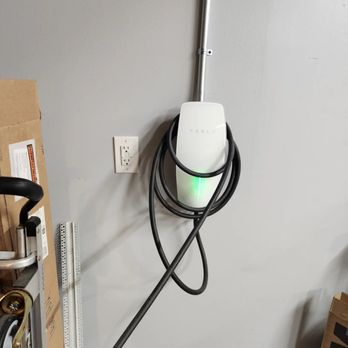 Hot Wires Electric - Electricians Near Me Hot Wires Electric - Electricians Near Me