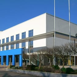 Stadthalle Merzig - Quelle: http://eo.wikipedia.org/wiki/Dosiero:MerzigStadthalle.jpg