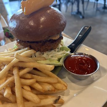 Corner Joint - Pastor Burger - Pizza Near Me - Lawndale, California