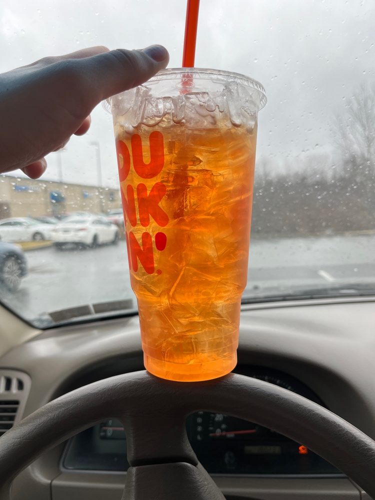 DUNKIN’ Updated September 2024 16 Reviews 943 E Dubois Ave