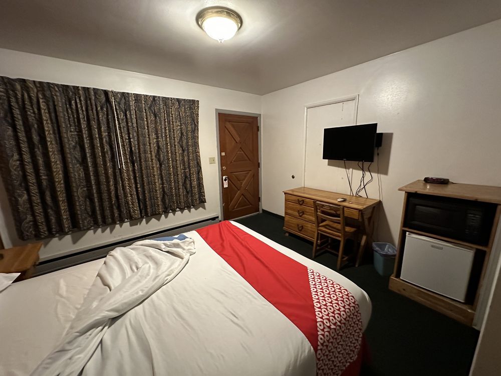 SILVER SPUR MOTEL Updated September 2024 25 Photos & 61 Reviews