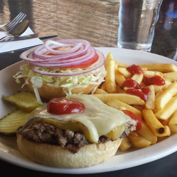 Graeagle Restaurant - American Near Me - Blairsden-Graeagle, California