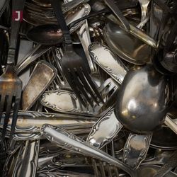 Goldankauf Viersen - Jaspers-Ankauf - Wir kaufen Silberbestecke wie auf dem Foto erkennbar in Silber und versilbert.