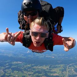 Above the Poconos Skydivers