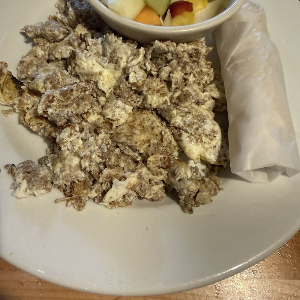 Hill Street Cafe - Ground Turkey & Egg Whites - Breakfast & Brunch Near Me - La Canada Flintridge, California Hill Street Cafe - Ground Turkey & Egg Whites - Breakfast & Brunch Near Me - La Canada Flintridge, California