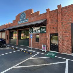 Fore Seasons Golf Club - Exterior