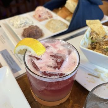 Fins At Sharky's - Whiskey sour - Steakhouses Near Me - Venice, Florida