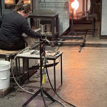 Chihuly Garden and Glass - Hot shop - making glass art! - Art Museums Near Me - Seattle, Washington Chihuly Garden and Glass - Hot shop - making glass art! - Art Museums Near Me - Seattle, Washington
