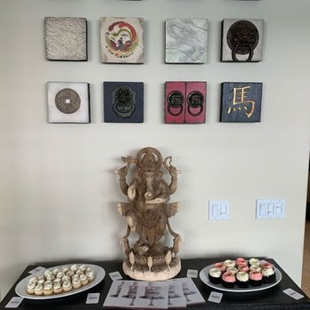 CocoaBerry Cake Co - Bakeries Near Me