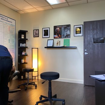 Tabrizi Family Chiropractic - Treatment room - Chiropractors Near Me - Costa Mesa, California