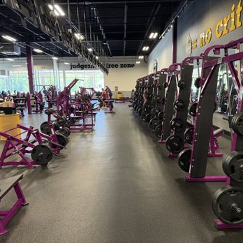 Planet Fitness - Gyms Near Me - Mantua, New Jersey