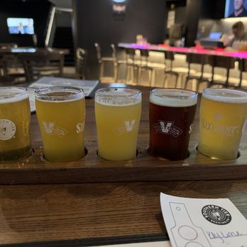 Southern Tier Brewery Buffalo - Flight - Brewpubs Near Me - Buffalo, New York