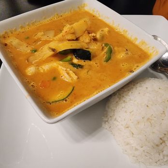 A Bite of Lao and Thai - Red Curry with Chicken - Thai Near Me - Allen, Texas