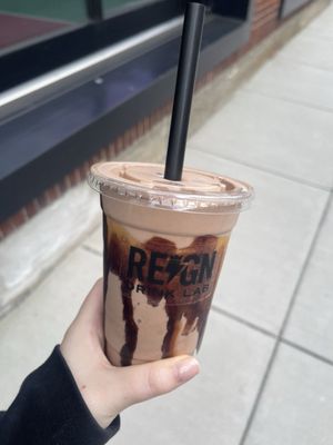 Reign Drink Lab by null