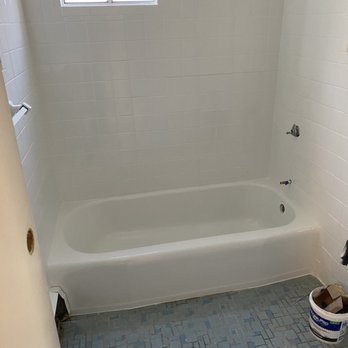 AB Bath Reglazing - Reglazed wall tiles and tub. - Refinishing Services Near Me AB Bath Reglazing - Reglazed wall tiles and tub. - Refinishing Services Near Me