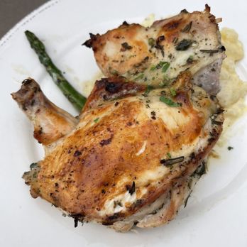 Bluewater Grill - Chicken over scalloped potatoes and asparagus - Seafood Near Me - Avalon, California