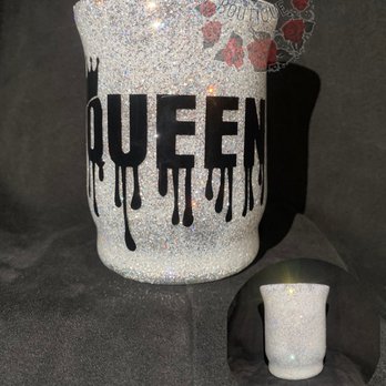 Sweets Crafts Boutique - Makeup brush holders - Arts & Crafts Near Me Sweets Crafts Boutique - Makeup brush holders - Arts & Crafts Near Me