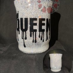 Sweets Crafts Boutique - Makeup brush holders
