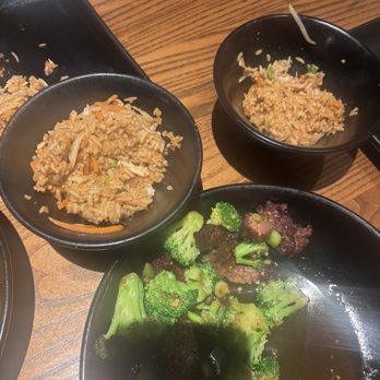P.F. Chang's - Broccoli and Beef with Broccoli Dinner Combo - Asian Fusion Near Me - Cerritos, California