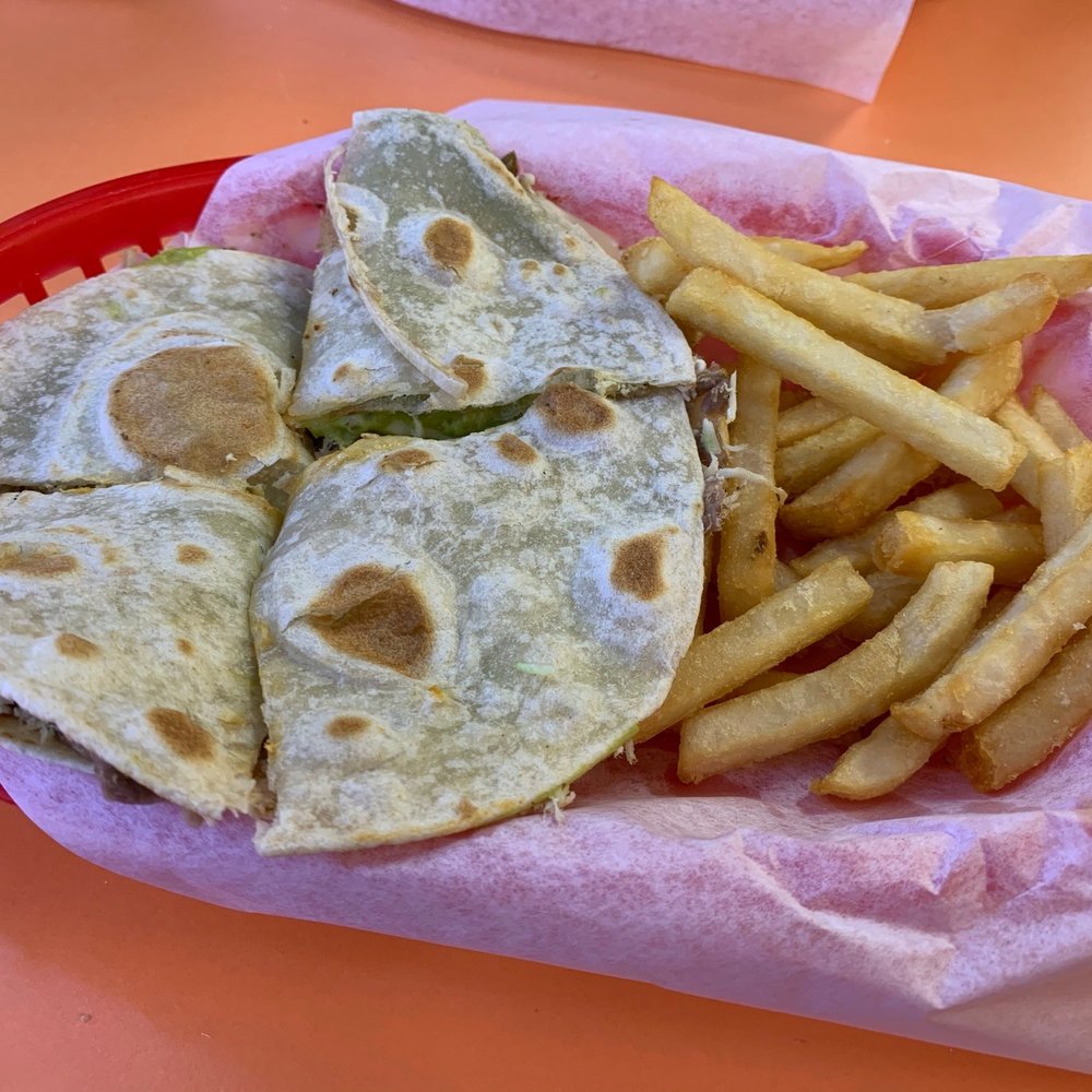 Tortas Yukon - Sincronizada de Pollo Combo - Mexican Near Me - Laredo, Texas Tortas Yukon - Sincronizada de Pollo Combo - Mexican Near Me - Laredo, Texas