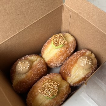The Flour Box - Milk tea and matcha! Both amazing - Bakeries Near Me - Seattle, Washington The Flour Box - Milk tea and matcha! Both amazing - Bakeries Near Me - Seattle, Washington