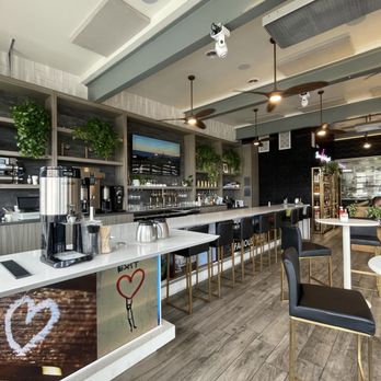 Rye's and Grind - Inside bar area - Breakfast & Brunch Near Me - Oceanside, California Rye's and Grind - Inside bar area - Breakfast & Brunch Near Me - Oceanside, California