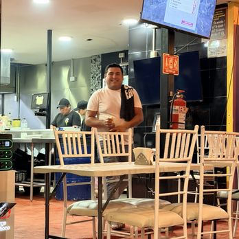 Tacos del Julio - Mexican Near Me - Garza García, NLE