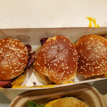 Burgerim - South Riding - Trio - Burgers Near Me - Chantilly, Virginia