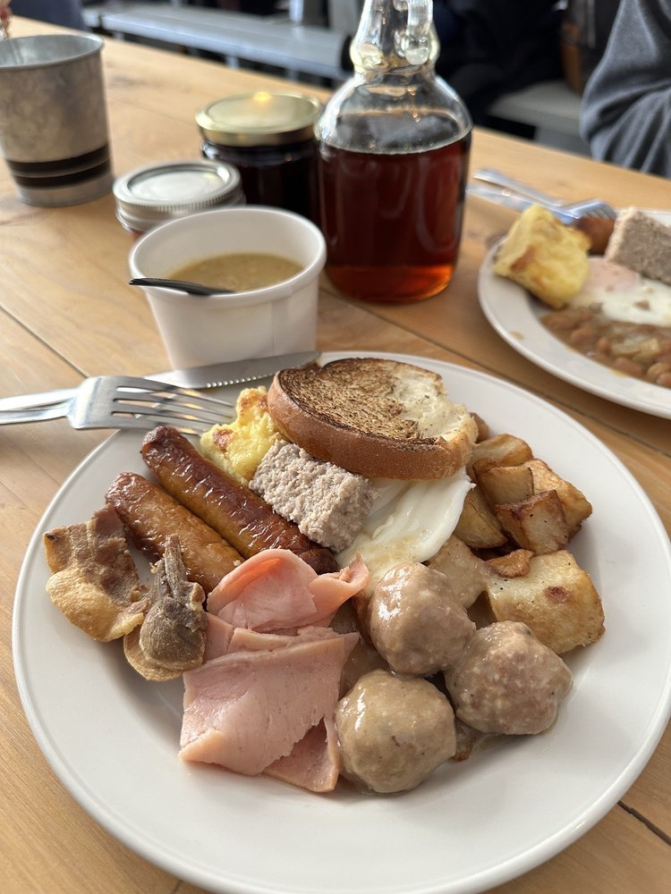 SUCRERIE LAVIGNE Updated September 2024 12 Photos 417 Chemin du