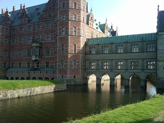 Frederiksborg Castle by null