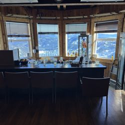 Alexander's Whiskey Bar - Alexander's whisky bar