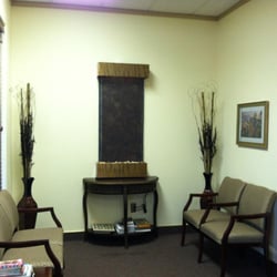 Aaron Birch Family Dental - Waiting room