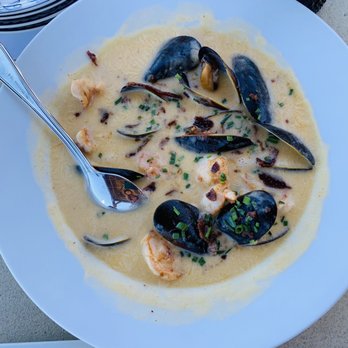 DAOU Vineyards - Seafood soup - Wineries Near Me - Paso Robles, California DAOU Vineyards - Seafood soup - Wineries Near Me - Paso Robles, California