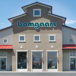 Bomgaars