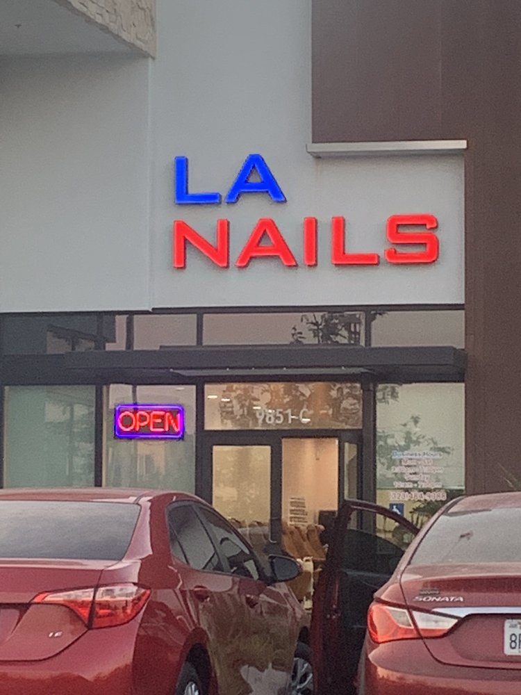 LA NAILS SPA Updated September 2024 26 Photos & 32 Reviews 9851 S