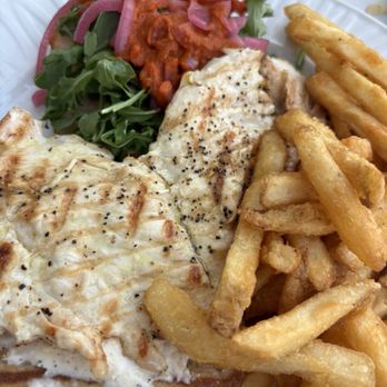 Rick's Café Boatyard - Chicken sandwich - American Near Me - Indianapolis, Indiana
