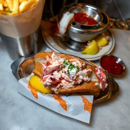 lobster roll $17, chilled, dressed with mayo, celery & chives lobster roll $17, chilled, dressed with mayo, celery & chives