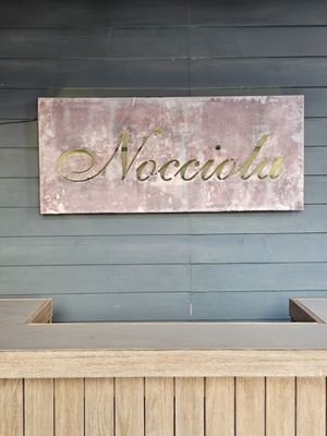 Nocciola by null