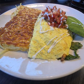 Broken Yolk Cafe - Mom Omelet - American Near Me - Buena Park, California Broken Yolk Cafe - Mom Omelet - American Near Me - Buena Park, California