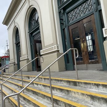 Forest Hill Station - Train Stations Near Me