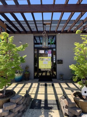 Mitty's Cannabis Cafe by null