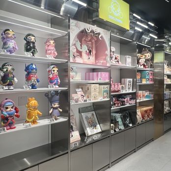 Pop Mart - Toy Stores Near Me - Schaumburg, Illinois