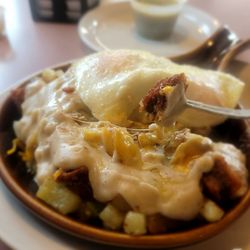 Main Street Grill - Crispy chicken fried steak in the skillet! (Make sure you don't have a long drive after eating this )