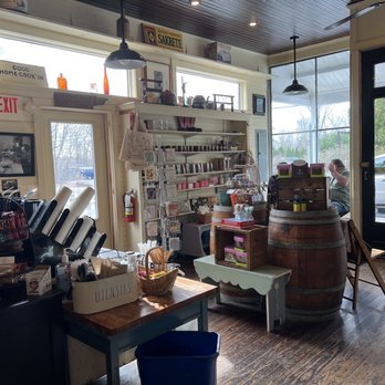 Circle W General Store - Cafes Near Me - Palenville, New York Circle W General Store - Cafes Near Me - Palenville, New York