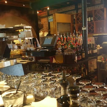 Cafe Santorini - Italian Near Me - Pasadena, California