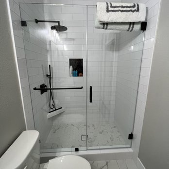 Clever Design & Remodeling - Guest shower (after) - General Contractors Near Me - San Jose, California Clever Design & Remodeling - Guest shower (after) - General Contractors Near Me - San Jose, California