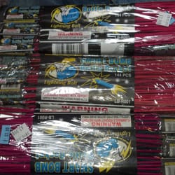 Alabama Fireworks World - Bottle rockets